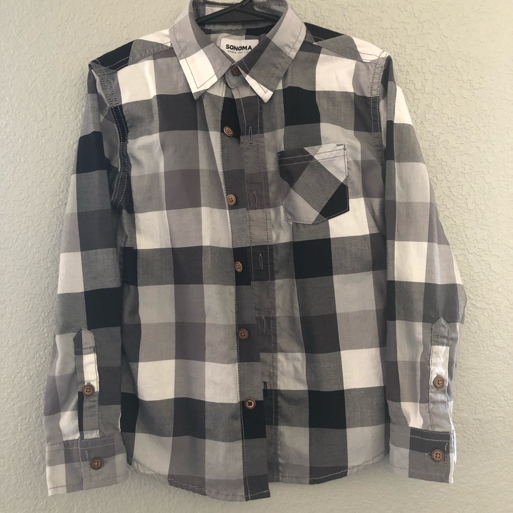 Checkered button down long sleeve